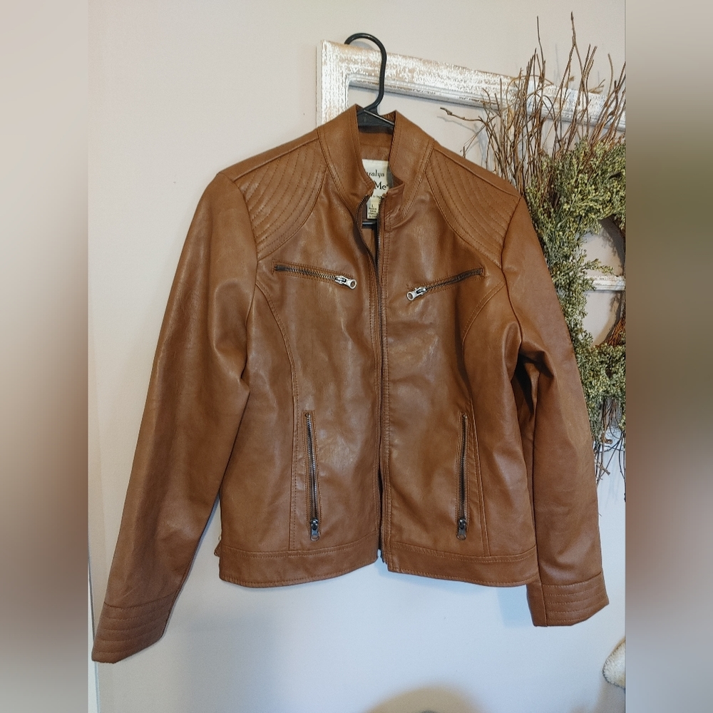 Maralyn & Me Camel color,  Sz L